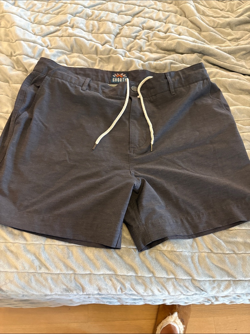 Faherty Men’s 5 inch All Day Shorts 34w - Charcoal